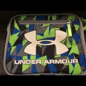 UA lunchbox